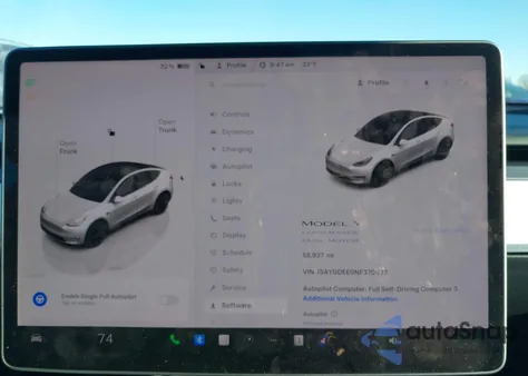 2022 Tesla Model Y Long Range Dual Motor All-Wheel Drive z USA, uszkodzony, nr VIN 7SAYGDEE0NF370077